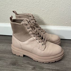 Limelight Blush Mid Top Ankle Boots Knit Top Leather Lace Up Women’s 7.5